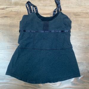 Lululemon tank top